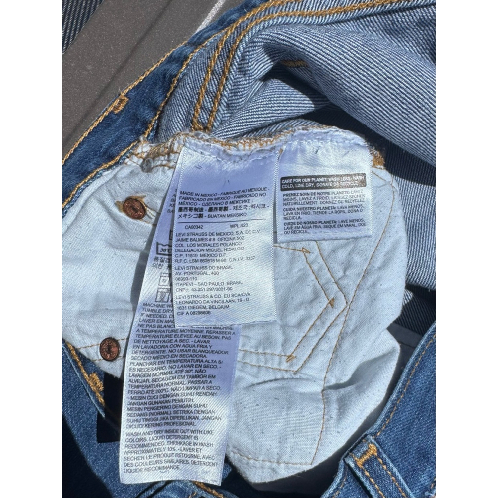 Levi's jeans 501 Mexico 28 x 32 5 pocket - Picture 2 of 10